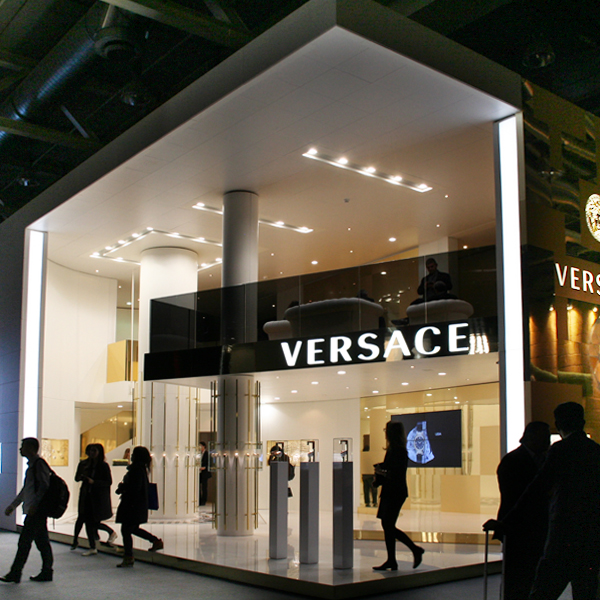 Stand Versace Baselworld due